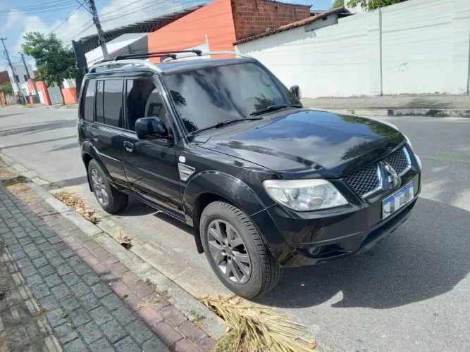 Mitsubishi Pajero TR4 2.0 Flex 16V 4X2 Aut. 2013