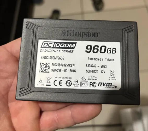 SSD Kingston 960gb U2