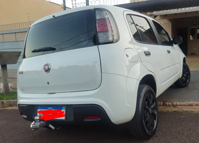 Fiat Uno Attractive 1.0 EVO Fire Flex 8V 5P 2020