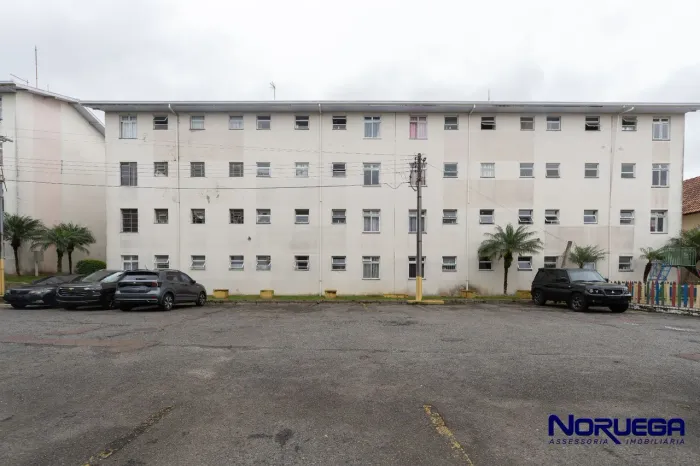 Apartamento para Locação com 03 quartos no Bairro Santa Candida