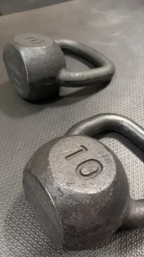 Kettlebell 10 quilos - peso academia/ box 