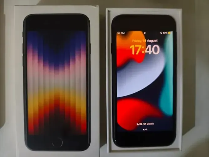 iPhone SE Se (3a Geração, 64 Gb, 2022) - Midnight