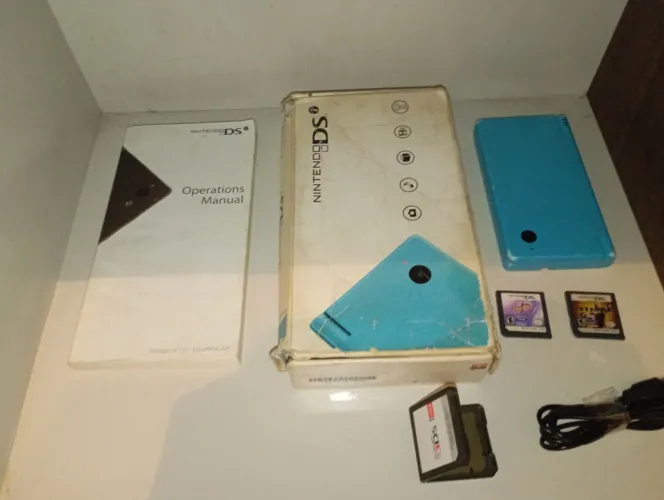 Nintendo Dsi Azul com caixa