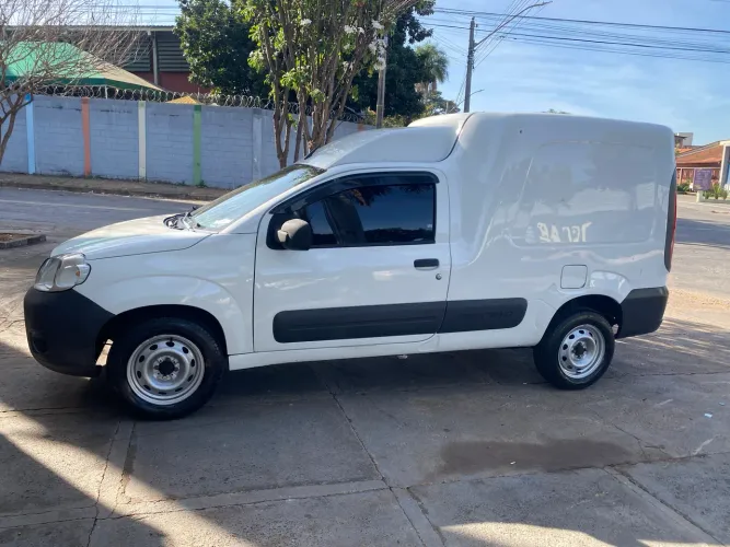 Fiat Fiorino Furgão EVO 1.4 Flex 8V 2P 2014