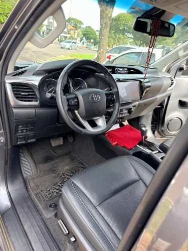 Toyota Hilux CD SRX 4X4 2.8 TDI 16V Diesel Aut. 2024