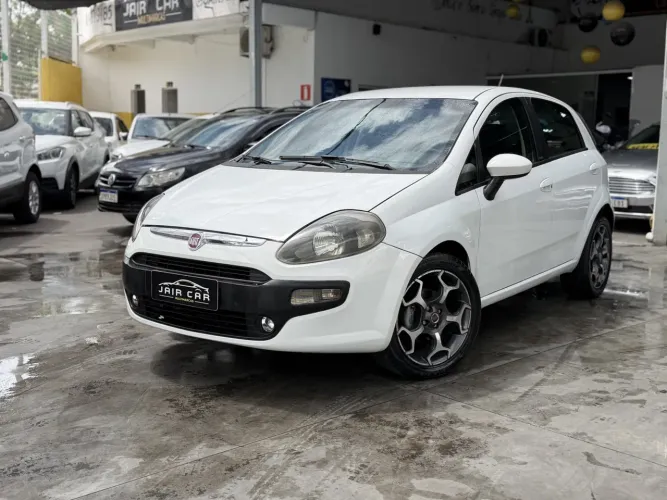 Fiat Punto Attractive 1.4 Fire Flex 8V 5P 2014