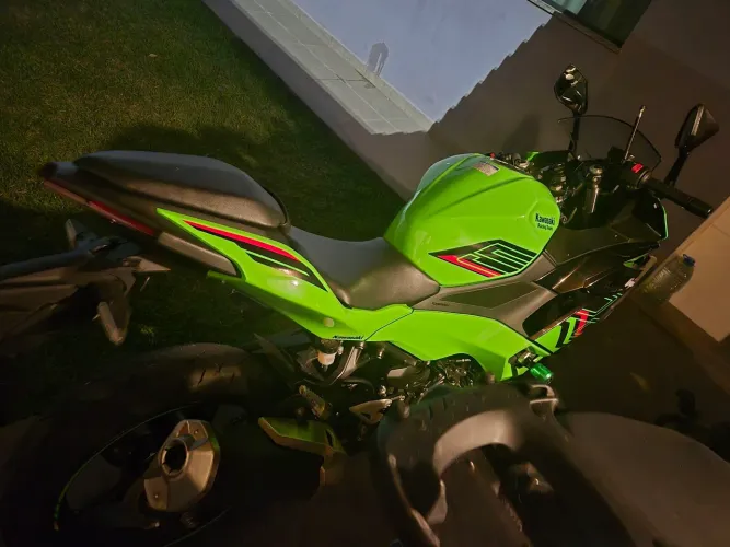 Kawasaki ninja 500 Se