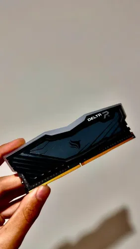 8GB RAM DDR4 3200Mhz Delta RGB