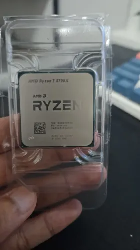 Troco esse Ryzen 7 5700x por superior c/ volta minha