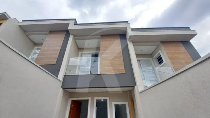 Sobrado Novo com 90m² Vila Medeiros - 3 quartos, 1 suíte e 1 vaga.
