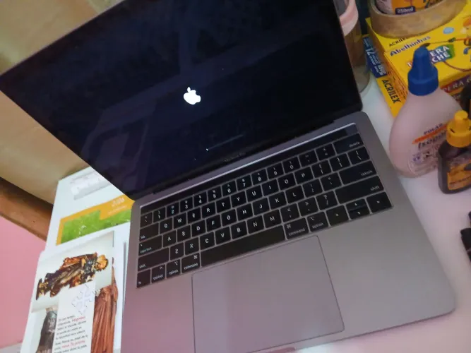 MacBook pro 2019