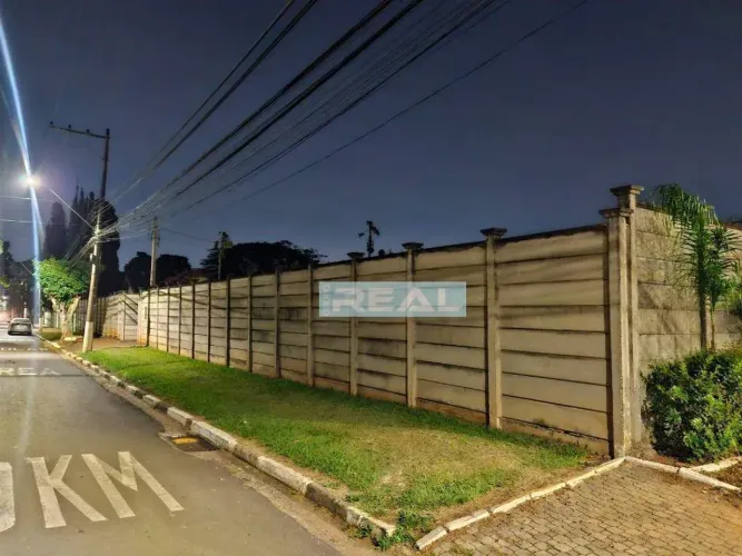 Chácara com 3 dormitórios à venda, 4650 m² por R$ 8.000.000,00 - Santa Terezinha - Paulíni