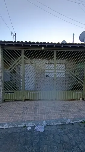 CASA EM CUPIRA