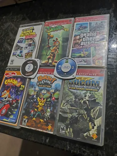 JOGOS DE PSP ACEITO PROPOSTAS NO PV!!!