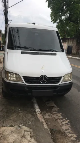 Precisa-se de motoristas