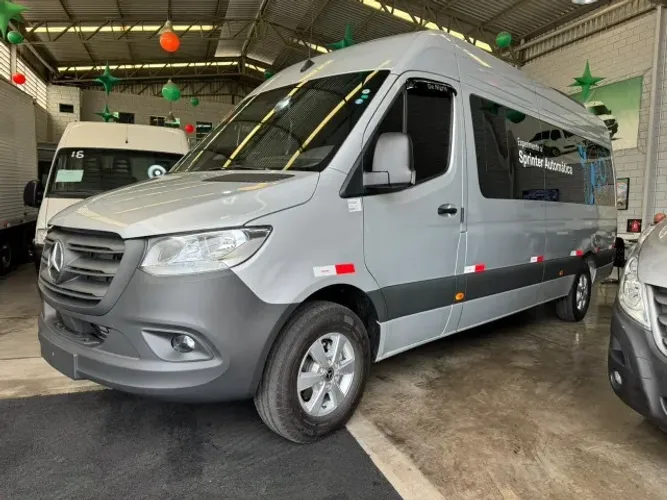 Mercedes-Benz Sprinter 417 F Vidr. Extra L.t.a. D (e6) 2027