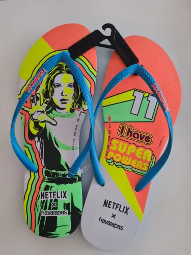 Havaianas x stranger things - eleven - "i have super powers" (netflix) - novas 