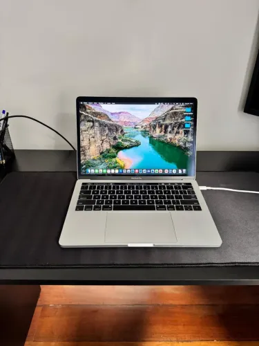 macbook pro touchbar muito novinho
