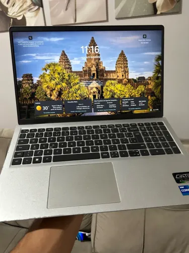 Notebook Dell i7 11º geração R$2.350 pra hj 