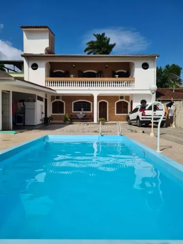 LINDO SOBRADO COM PISCINA