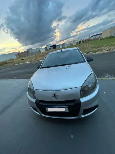 Renault Sandero Authentique Hi-flex 1.0 16V 5P 2014