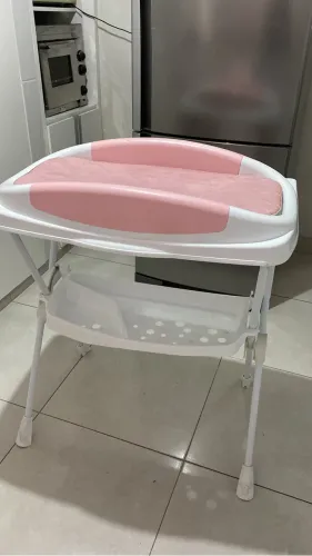 Trocador e suporte para banheira Burigotto