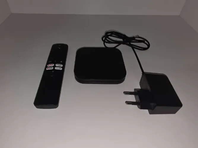 Xiaomi Mi Box S 2ª Geração 4K - Completa e em Perfeito Estado!