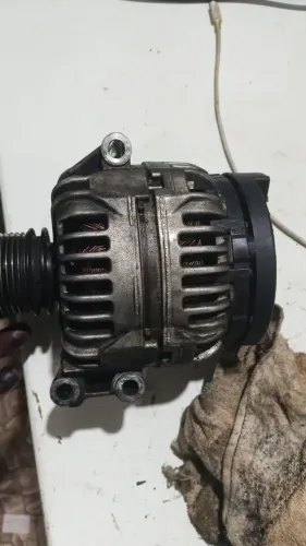 alternador Renault Sandero 1.6 16v Bosch