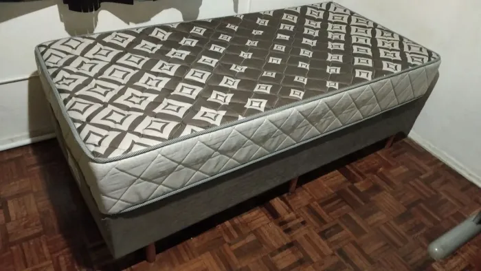 Conjunto Box + Colchão Solteiro