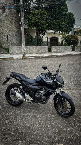 FZ15 2023 impecável 