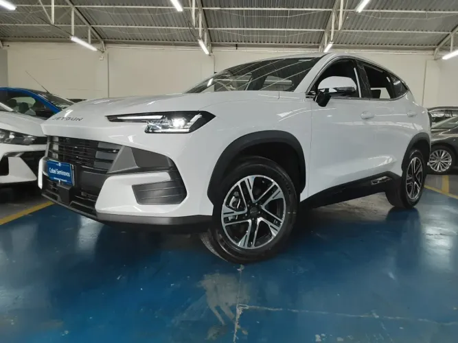 Jetour S06 Advance 2026