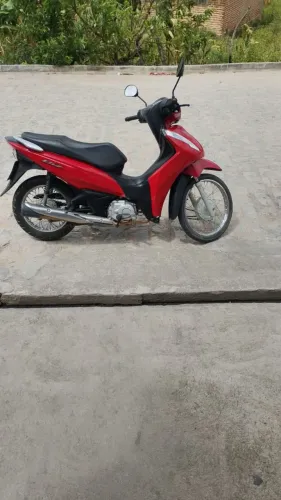 Vendo biz 2024 110i única dona