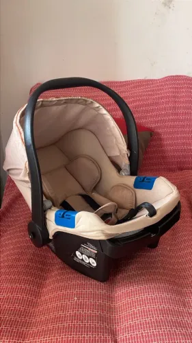 Bebê conforto - seminovo