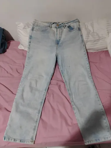 Calça jeans clara