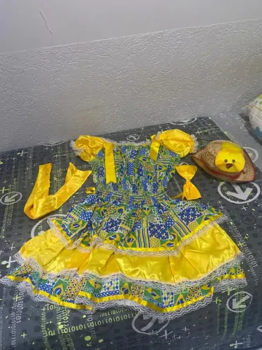 Vendo roupa pra festa junina estilo copa do mundo