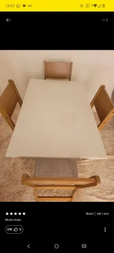Mesa de jantar com 4 cadeiras