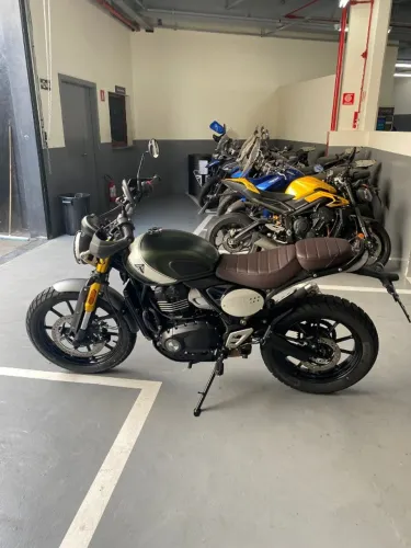 Triumph Scrambler 400x - novissima