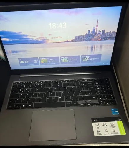 VENDO OU TROCO NOTEBOOK