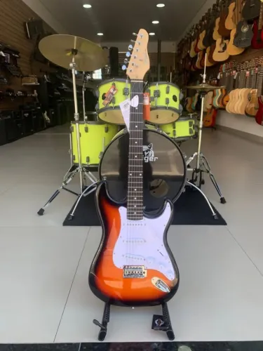 Guitarra Giannini Standard G-100 - Visual Sunburst E Timbre Impecável