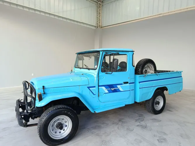 Toyota Band. Jipe 4X4 Sport 3.7 Diesel 1987