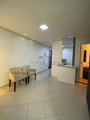Sala Comercial em Condomínio - Centro - Espaço Empresarial Sky I - 45m².