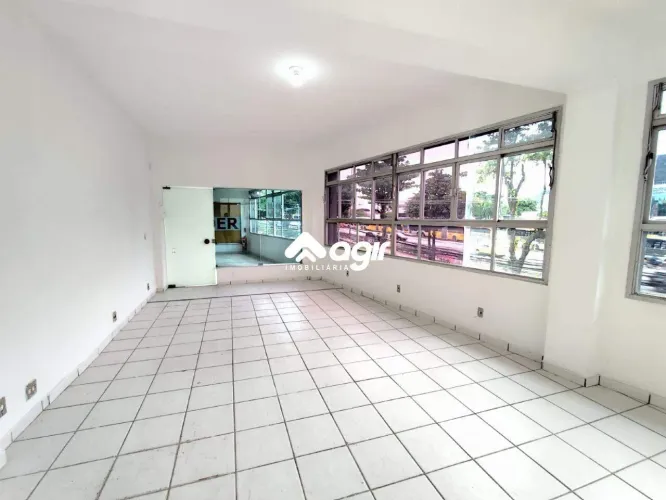 Sala comercial de 48m² em excelente localização na Barra da Tijuca