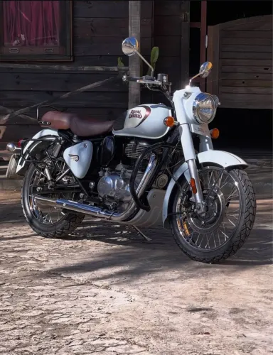 Royal Enfield Classic 350 2023/2024 - Impecável - Apenas 21.148 km