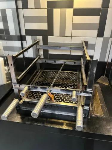 Grill em Inox para Churrasqueira - 3 níveis + Grelha + 2 Espetos