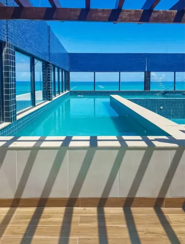 Vista Mar no 20º Andar | Rooftop com Jacuzzi | 1 Quadra da Praia | Ao lado do Shopping