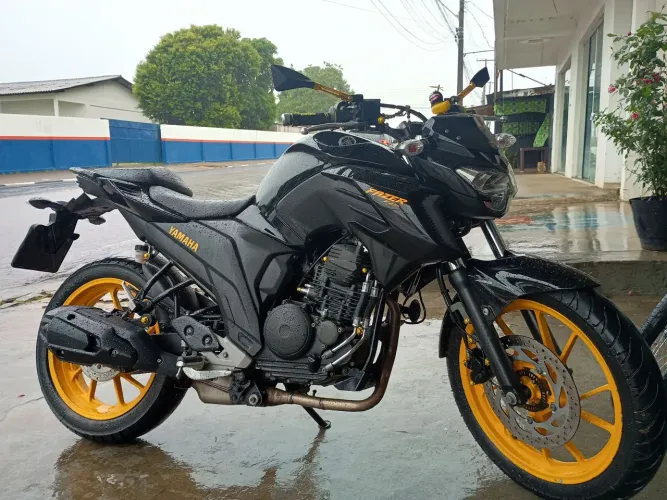 Vendo fz25 ano 2020