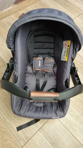Bebê conforto com isofix narni