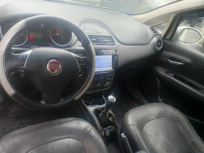 Fiat Linea Essence 1.8 Flex 16V 4P 2016
