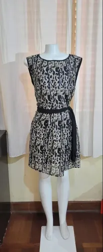 Vestido animal print yessica tam 38