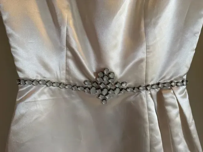 Vestido Acetinado Lança Perfume